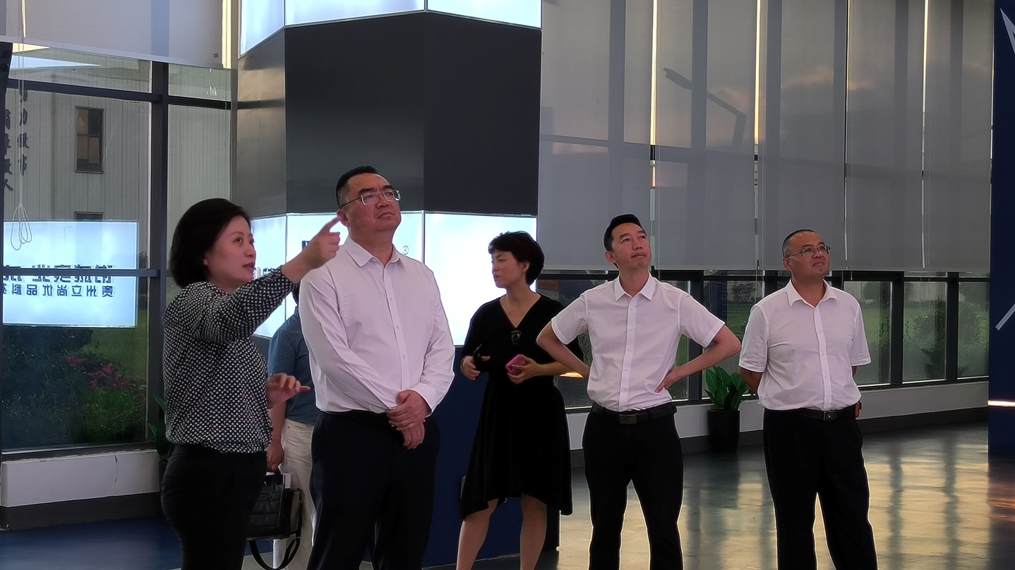 8月10日，安旅集團(tuán)董事長吳宏建到公司調(diào)研3.jpg